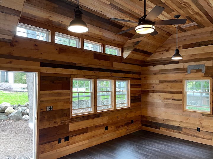 ADU Interior Finish with Barnboard and Lifeproof Luxury Vinyl Flooring